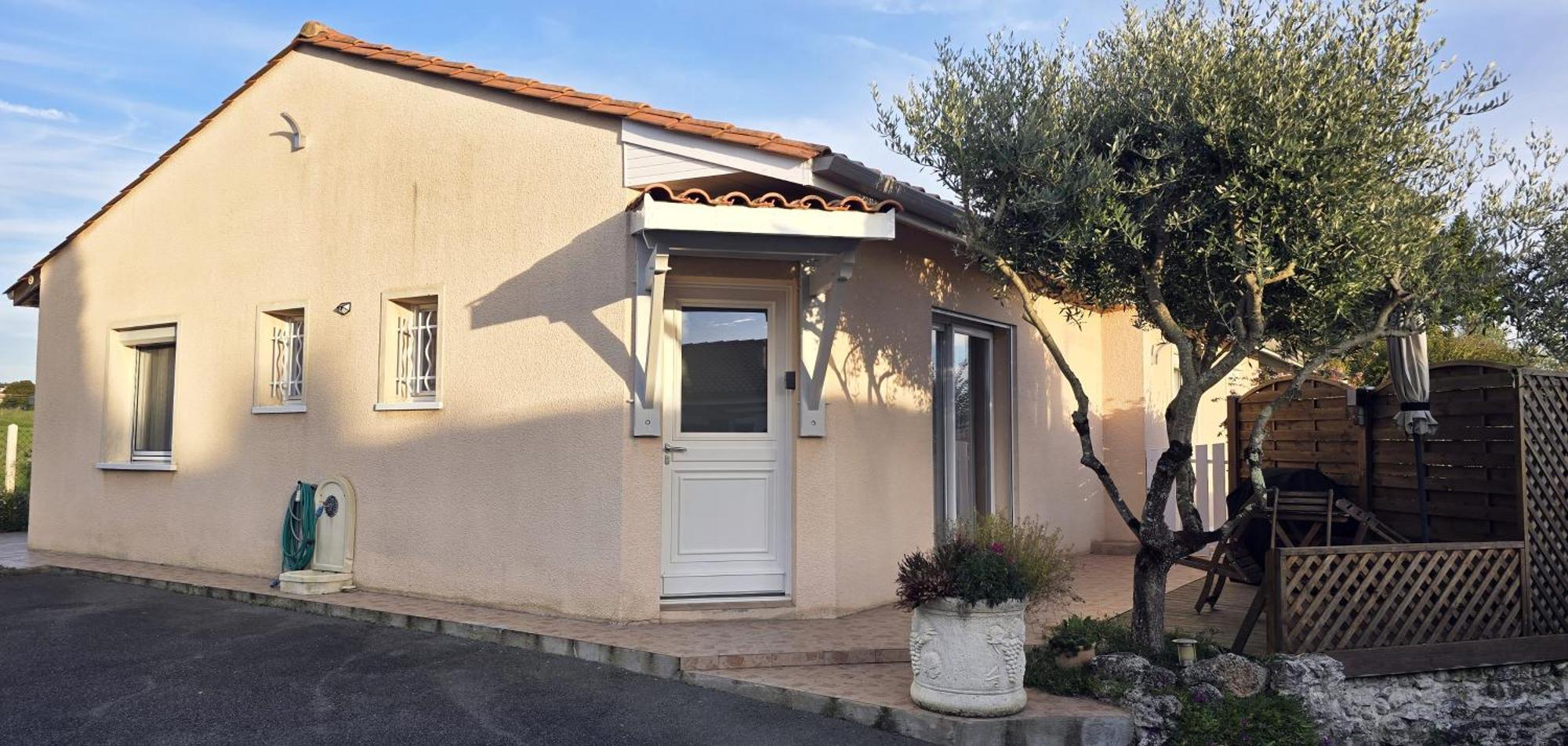 Welcome Logement Avec Terrasse Proche Bordeaux Saint-André-de-Cubzac 外观 照片